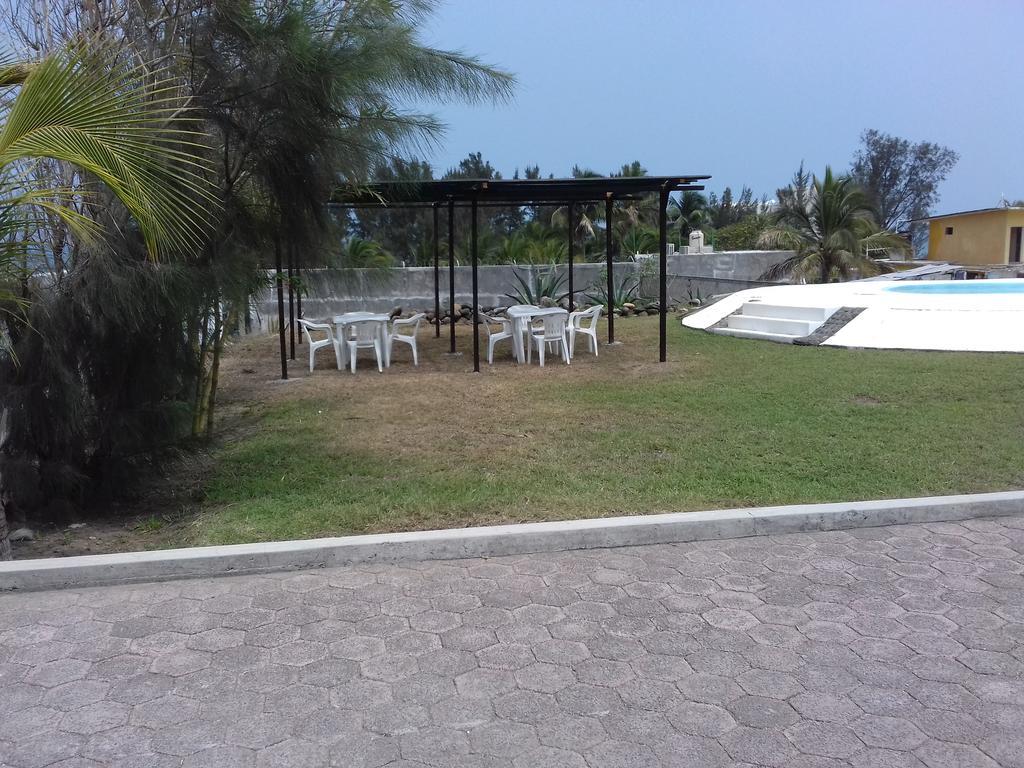 Hotel Azulejos Playa Chachalacas Esterno foto